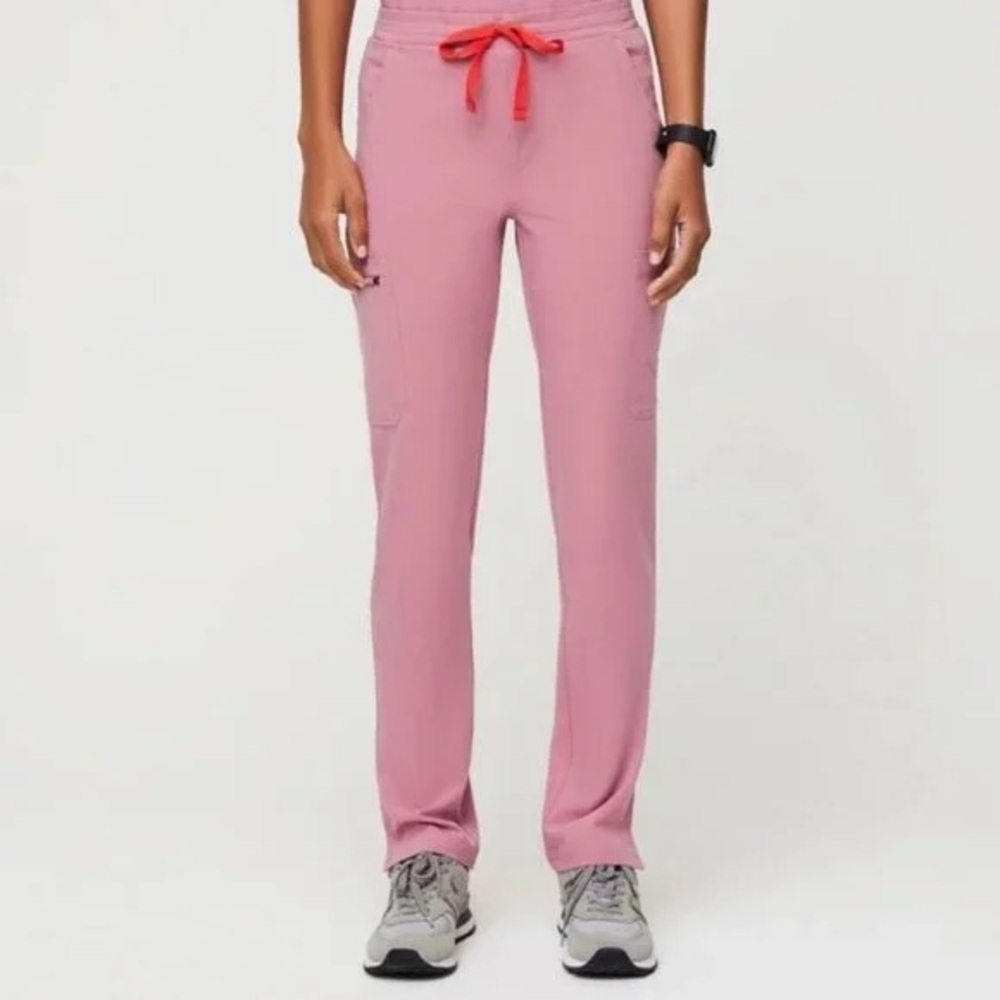 Figs Women's Chalk pink set